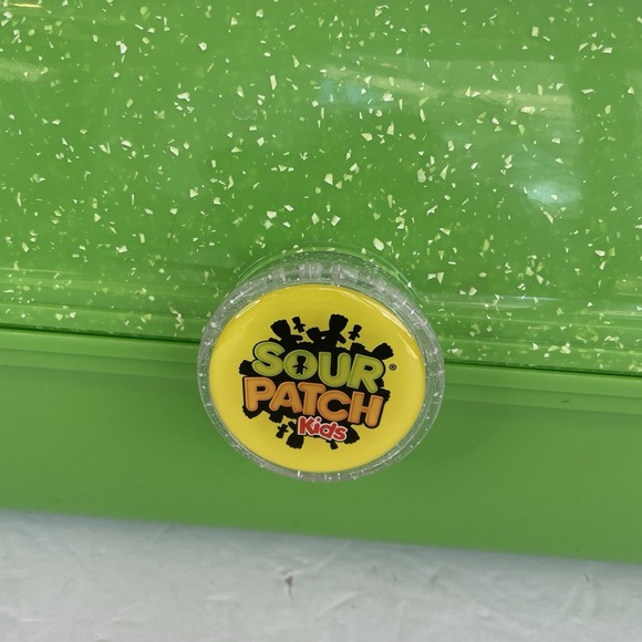 Taste Beauty Sour Patch Kids On The Go Cosmetics Case CABOODLES Palette Make-Up - Picture 2 of 14